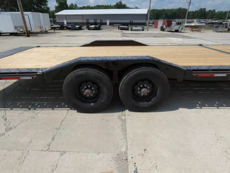 new Equipment / Flatbed Trailers Diamond C Trailers  for sale, in St. Johns, MI Thumbnail 8