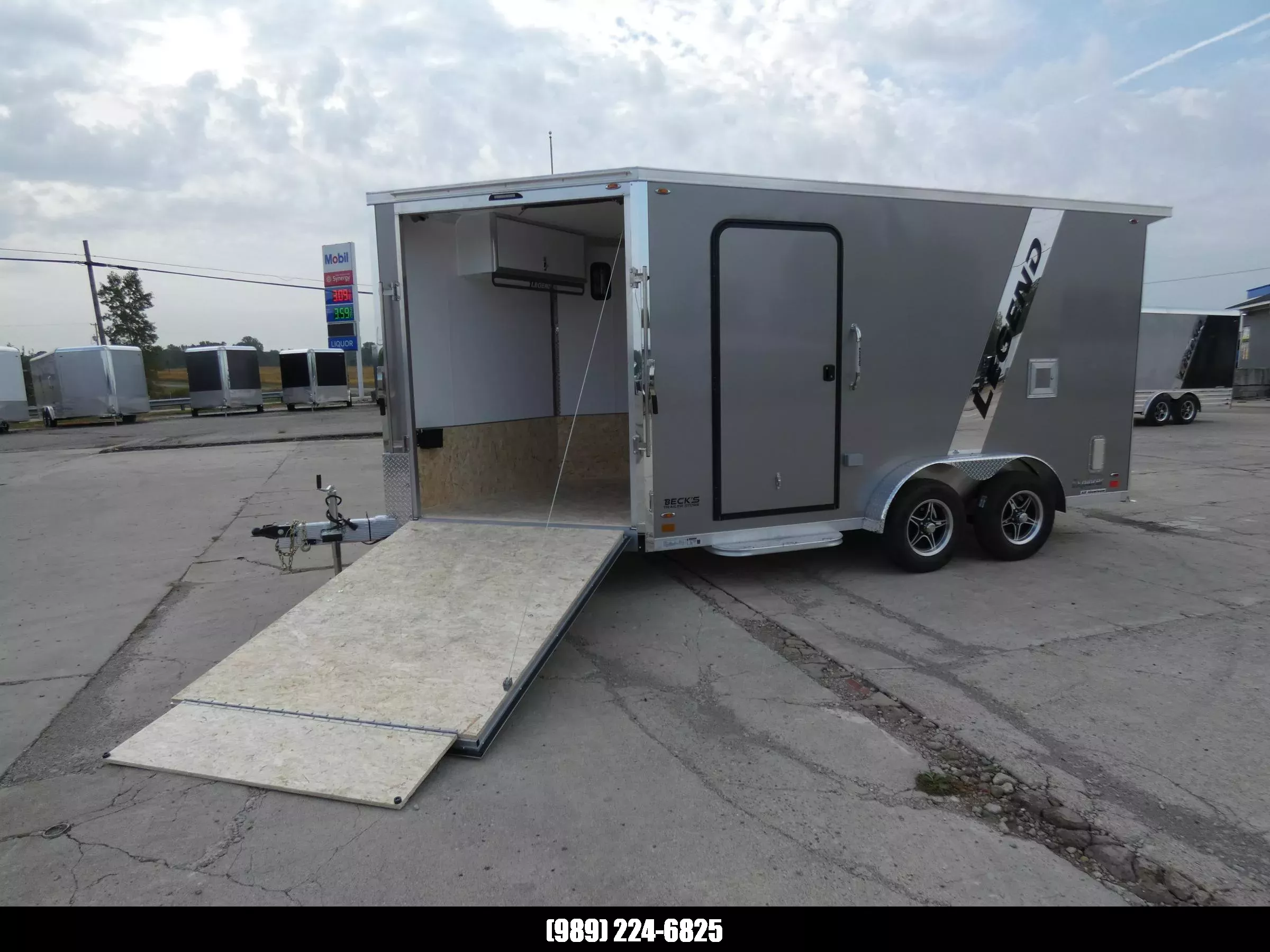 New_Legend_Explorer_7_overlay_