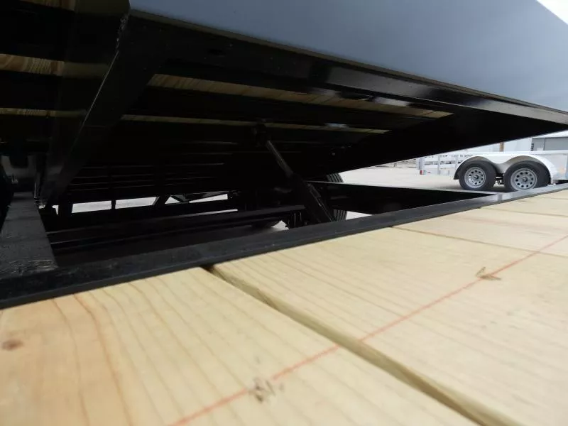 new Equipment / Flatbed Trailers Diamond C Trailers  for sale, in St. Johns, MI Thumbnail 11