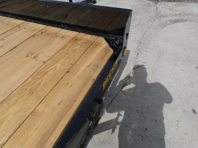 new Equipment / Flatbed Trailers Load Trail  for sale, in St. Johns, MI Thumbnail 9