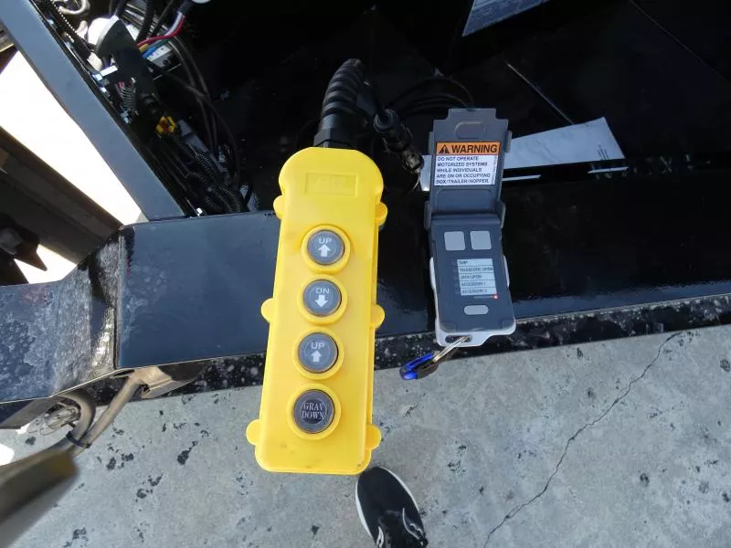 new Dump Trailers Diamond C Trailers  for sale, in St. Johns, MI Thumbnail 14