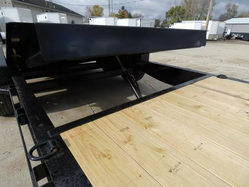 new Equipment / Flatbed Trailers Diamond C Trailers  for sale, in St. Johns, MI Thumbnail 13