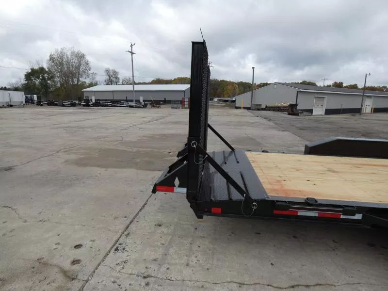 new Equipment / Flatbed Trailers Diamond C Trailers  for sale, in St. Johns, MI Thumbnail 6