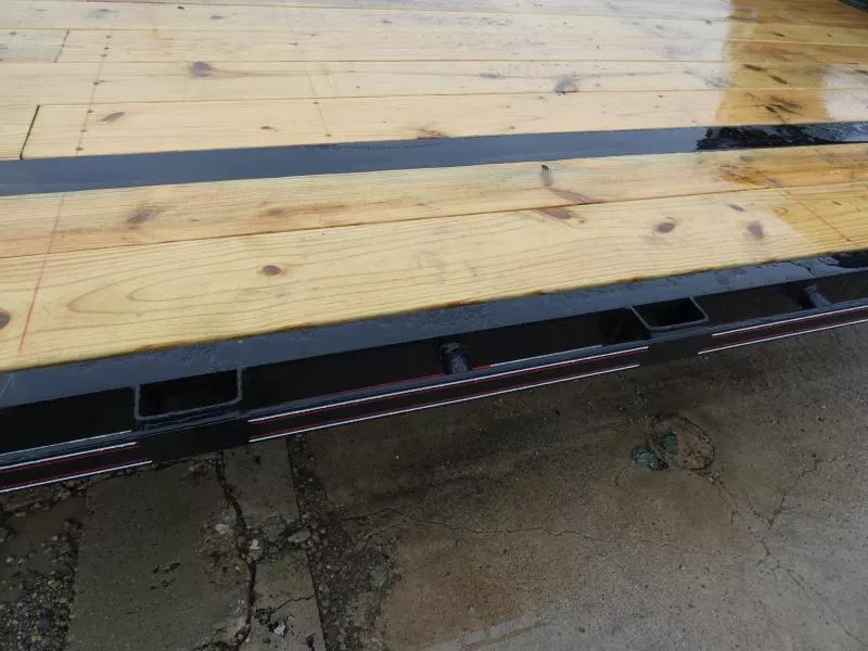 new Equipment / Flatbed Trailers Diamond C Trailers  for sale, in St. Johns, MI Thumbnail 9