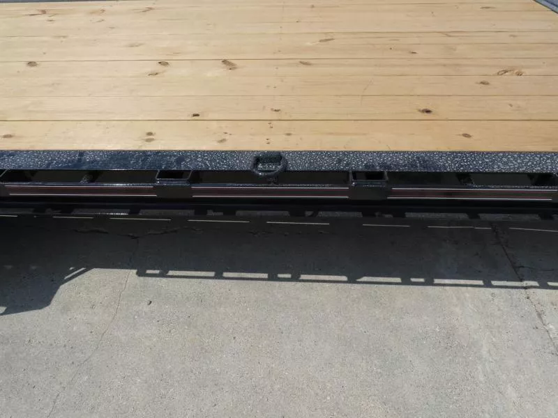 new Equipment / Flatbed Trailers Diamond C Trailers  for sale, in St. Johns, MI Thumbnail 7