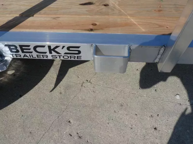 new Utility Trailers Legend Trailers  for sale, in St. Johns, MI Thumbnail 8
