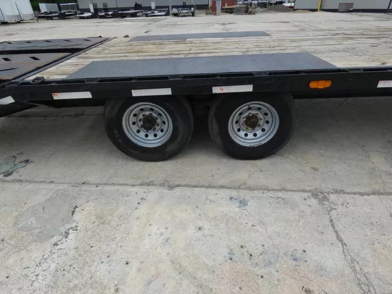 used Equipment / Flatbed Trailers Iron Bull  for sale, in St. Johns, MI Thumbnail 7