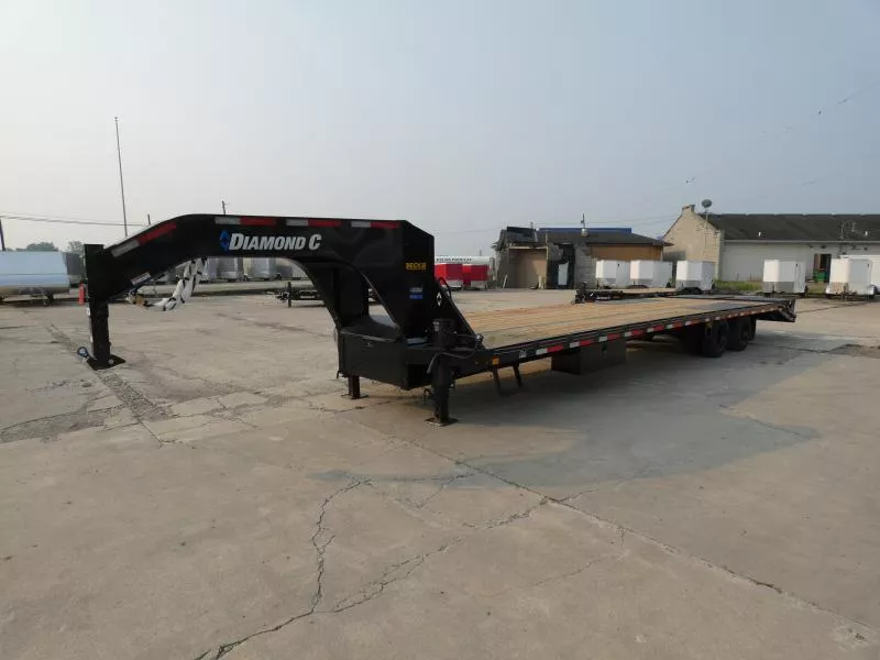 new Equipment / Flatbed Trailers Diamond C Trailers  for sale, in St. Johns, MI Thumbnail 3