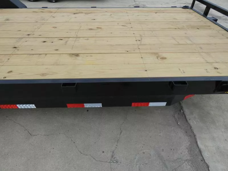 new Equipment / Flatbed Trailers Load Trail  for sale, in St. Johns, MI Thumbnail 8