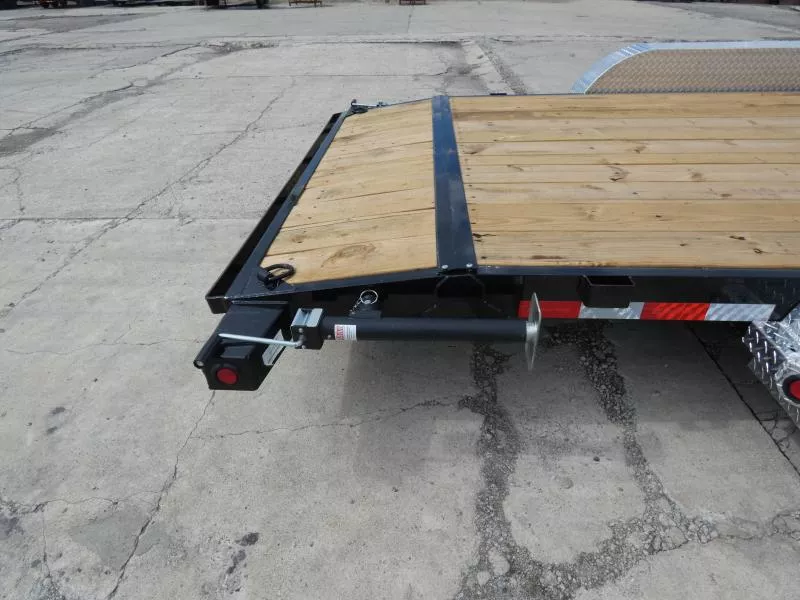new Equipment / Flatbed Trailers Load Trail  for sale, in St. Johns, MI Thumbnail 6