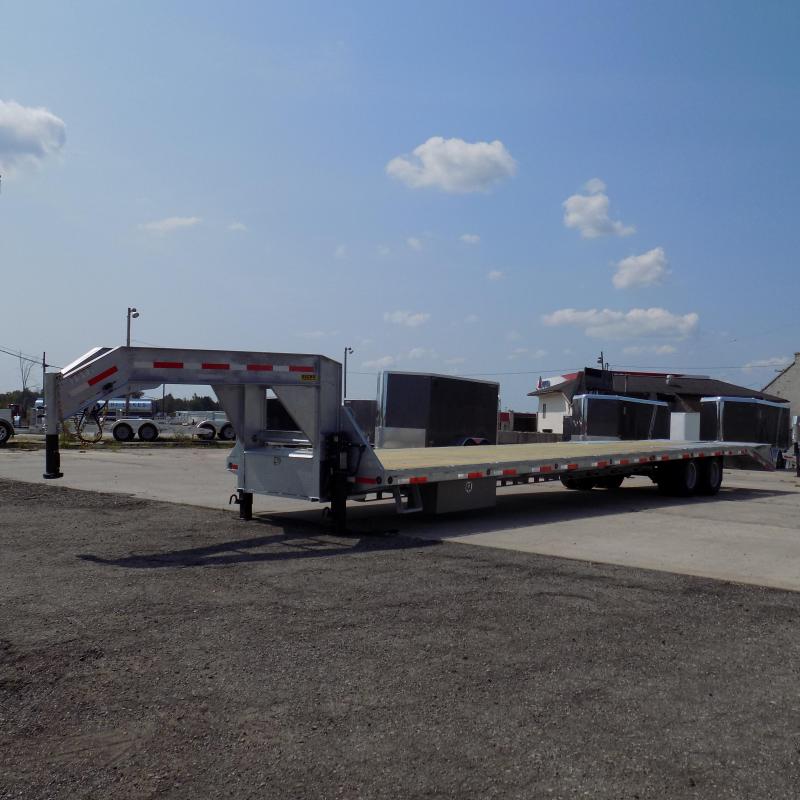 New Galvanized 102" x 40' Gooseneck Trailer - Corrosion Resistant New Galvanized 102" x 40' Gooseneck Trailer - Corrosion Resistant