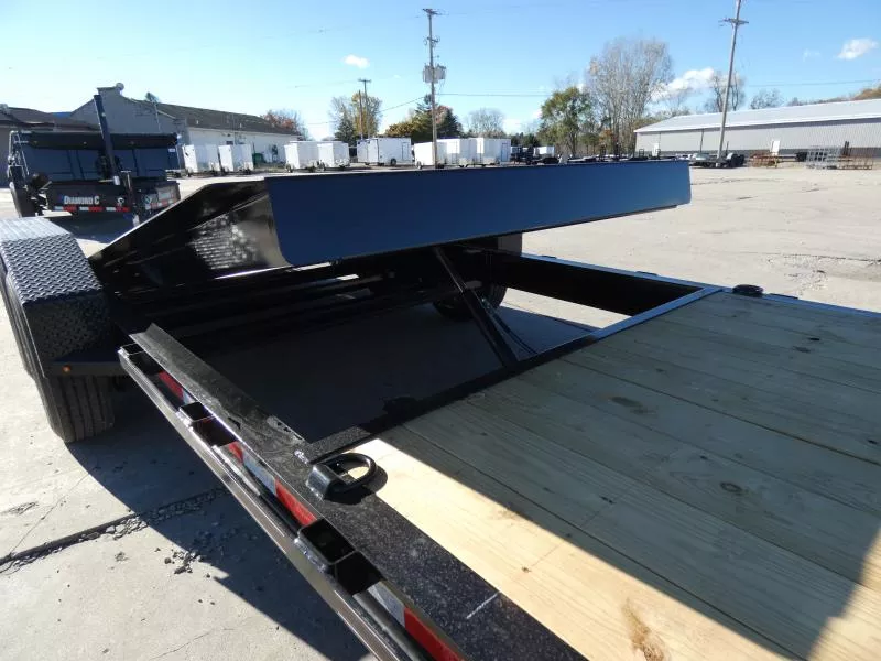 new Equipment / Flatbed Trailers Diamond C Trailers  for sale, in St. Johns, MI Thumbnail 12