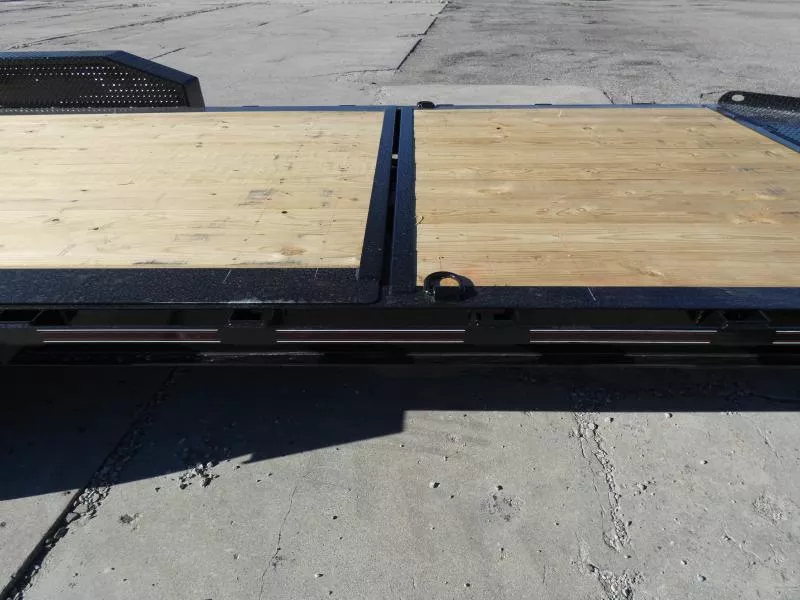 new Equipment / Flatbed Trailers Diamond C Trailers  for sale, in St. Johns, MI Thumbnail 9