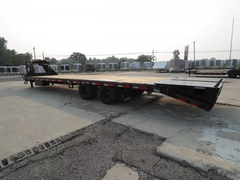 new Equipment / Flatbed Trailers Diamond C Trailers  for sale, in St. Johns, MI Thumbnail 4