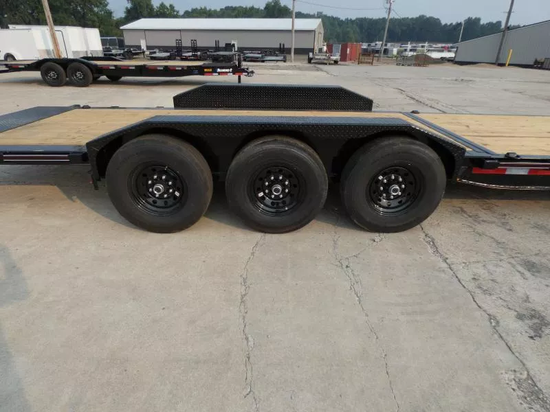 new Equipment / Flatbed Trailers Diamond C Trailers  for sale, in St. Johns, MI Thumbnail 8