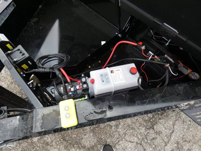 new Equipment / Flatbed Trailers Diamond C Trailers  for sale, in St. Johns, MI Thumbnail 11