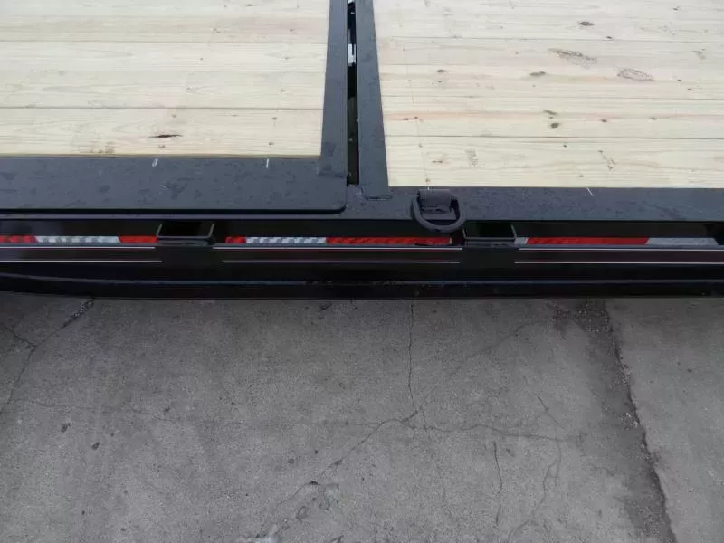 new Equipment / Flatbed Trailers Diamond C Trailers  for sale, in St. Johns, MI Thumbnail 10