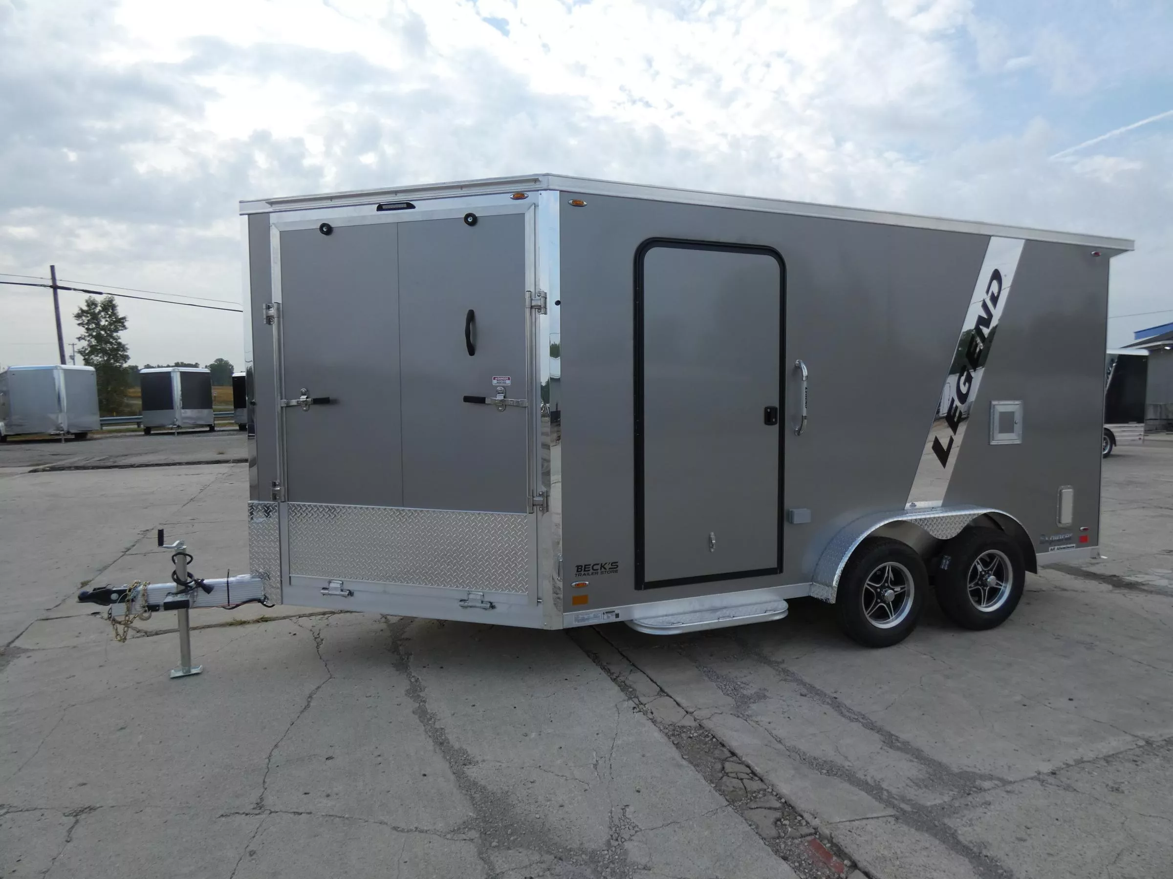 ☆ Customize Trailer Garage M 　【特典会員限定】 ☆ Customize Trailer Garage M 【特典会員限定】 DM us if you want