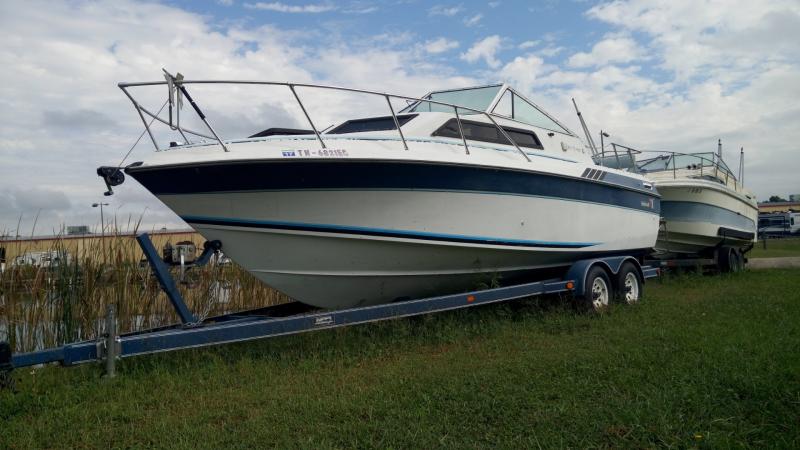 1985 Wellcraft Boats Wellcraft 230Cabin 1985 Wellcraft Boats Wellcraft 230Cabin