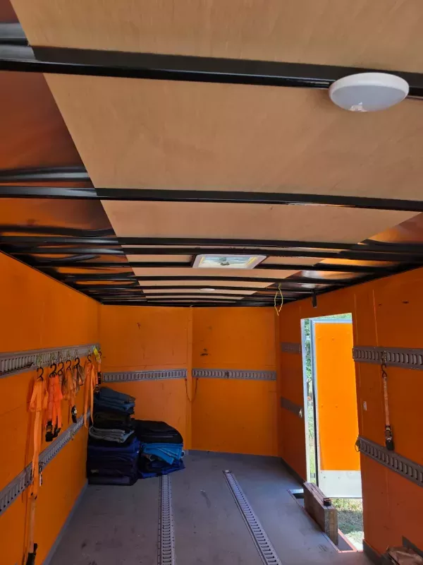 used Car Haulers / Racing Trailers Forest River  for sale, in Helotes, TX Thumbnail 6