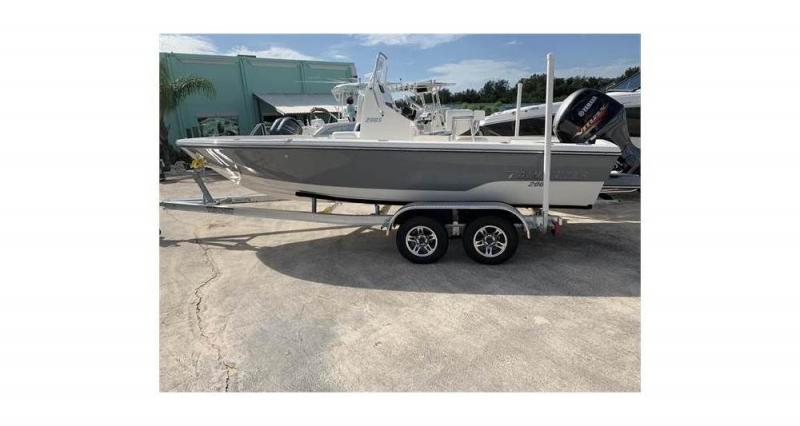 2020 Pathfinder 2005 TRS located in New Smyrna Beach 2020 Pathfinder 2005 TRS located in New Smyrna Beach