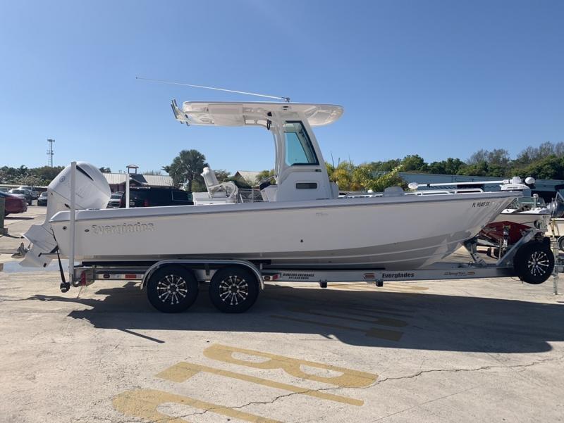 2019 Everglades Boats 253 CC located in Rockledge 2019 Everglades Boats 253 CC located in Rockledge