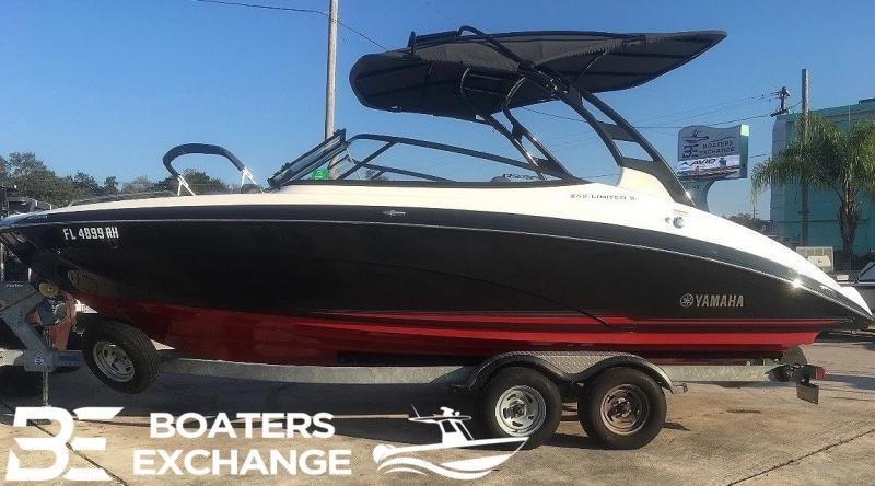 2017 Yamaha 242 Limited SE Series located in Rockledge 2017 Yamaha 242 Limited SE Series located in Rockledge