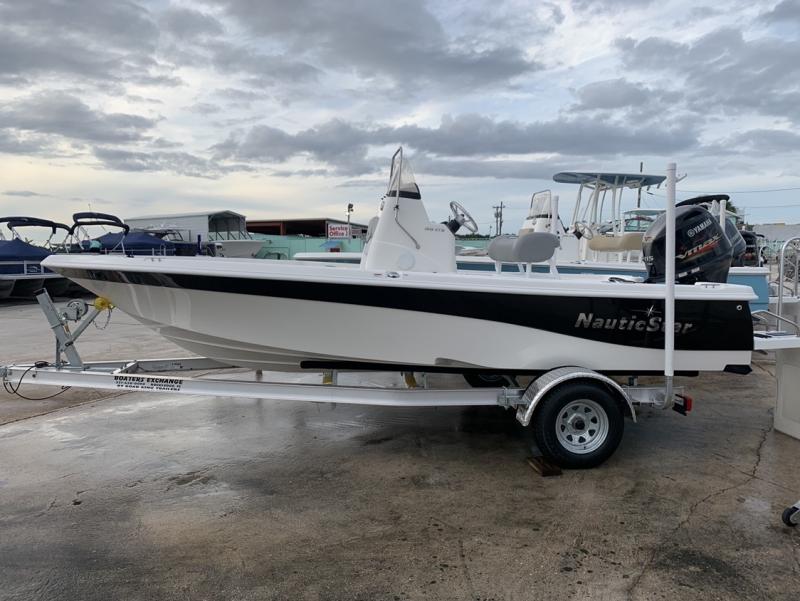 2021 NauticStar Boats 195 XTS located in New Smyrna Beach 2021 NauticStar Boats 195 XTS located in New Smyrna Beach