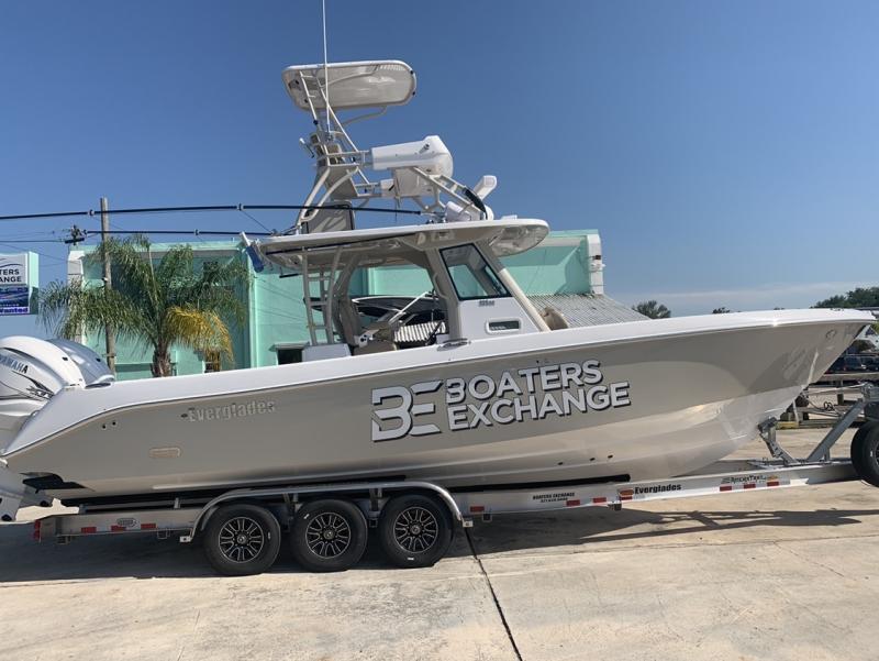 2021 Everglades Boats 335 CC located in Rockledge 2021 Everglades Boats 335 CC located in Rockledge