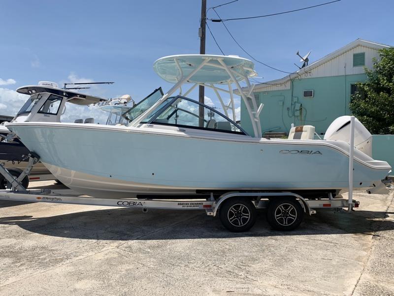 2020 Cobia Boats 240 DC located in Rockledge 2020 Cobia Boats 240 DC located in Rockledge