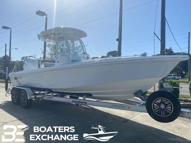 2023 Everglades Boats 243 CC located in New Smyrna Beach 2023 Everglades Boats 243 CC located in New Smyrna Beach