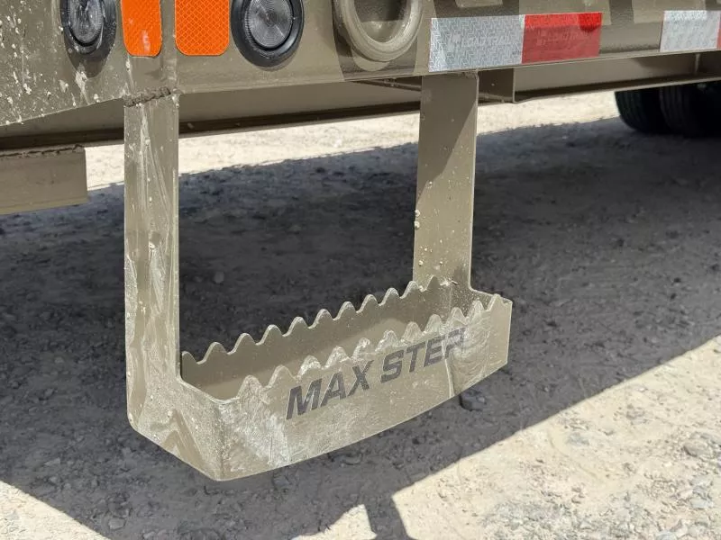 new Equipment / Flatbed Trailers Load Trail  for sale, in Malvern, AR Thumbnail 9