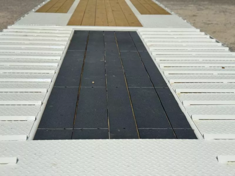 new Equipment / Flatbed Trailers Load Trail  for sale, in Malvern, AR Thumbnail 21