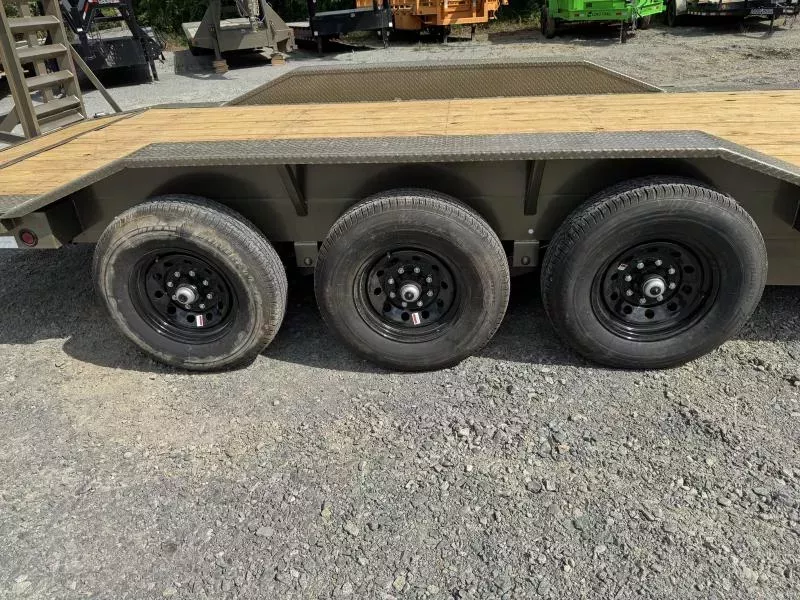 new Equipment / Flatbed Trailers Load Trail  for sale, in Bastrop, LA Thumbnail 11