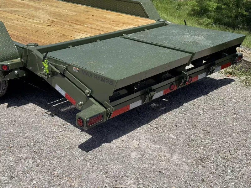new Equipment / Flatbed Trailers Load Trail  for sale, in Bastrop, LA Thumbnail 5