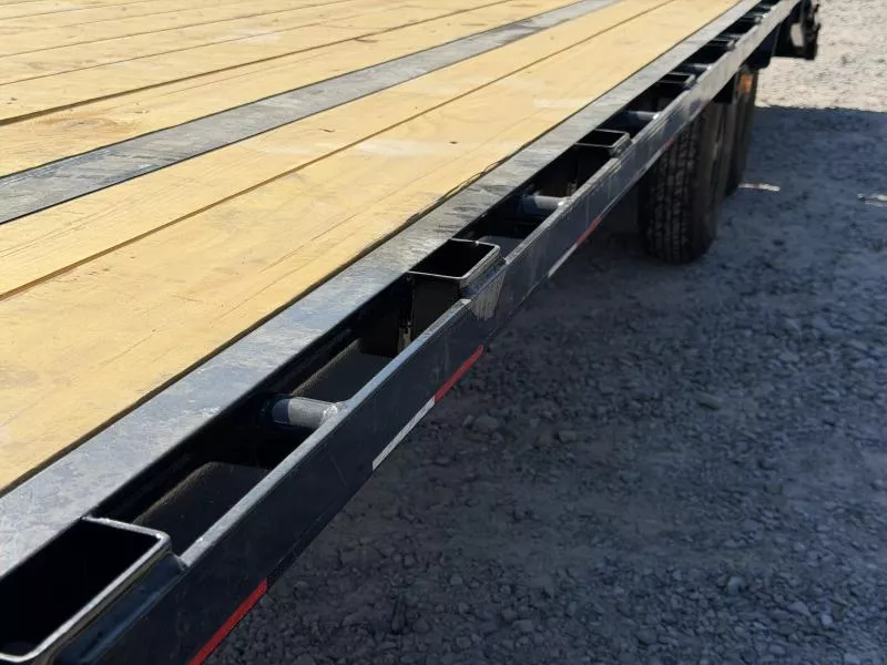 new Equipment / Flatbed Trailers Load Trail  for sale, in Malvern, AR Thumbnail 10