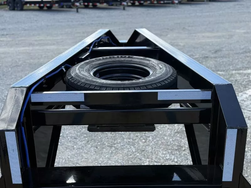 new Equipment / Flatbed Trailers Load Trail  for sale, in Trumann, AR Thumbnail 8