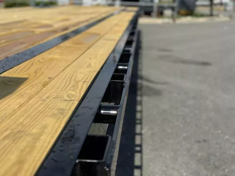 new Equipment / Flatbed Trailers Load Trail  for sale, in Malvern, AR Thumbnail 8