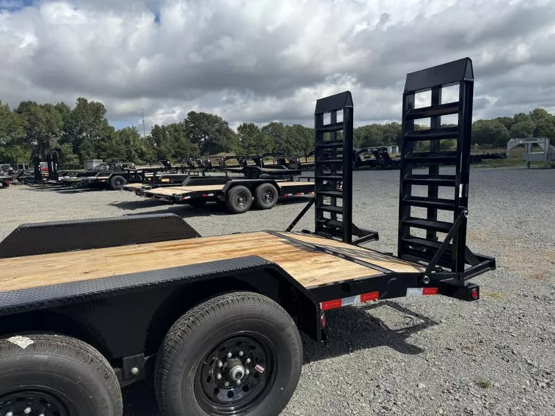 new Equipment / Flatbed Trailers Load Trail  for sale, in Bastrop, LA Thumbnail 13