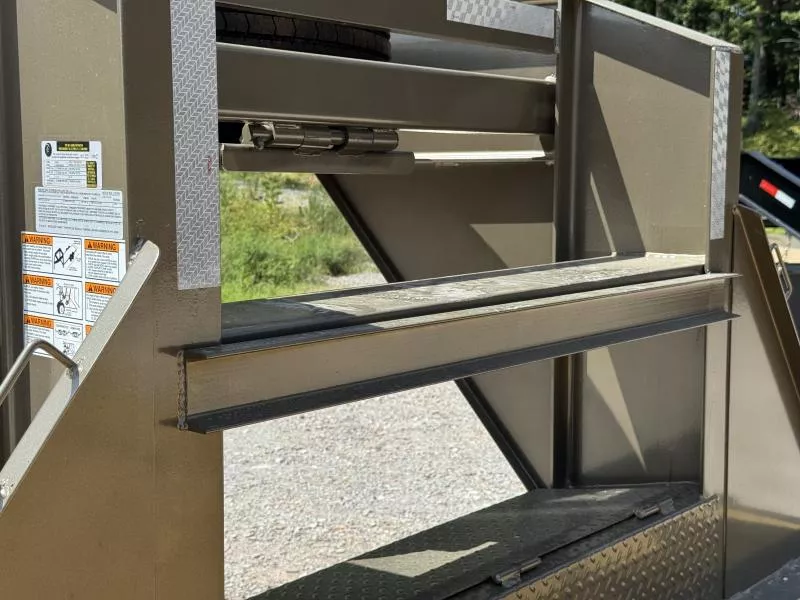 new Equipment / Flatbed Trailers Load Trail  for sale, in Malvern, AR Thumbnail 12