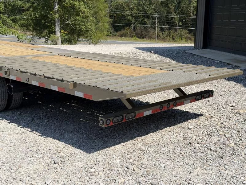 new Equipment / Flatbed Trailers Load Trail  for sale, in Malvern, AR Thumbnail 18