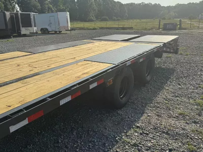 new Equipment / Flatbed Trailers Load Trail  for sale, in Bastrop, LA Thumbnail 6