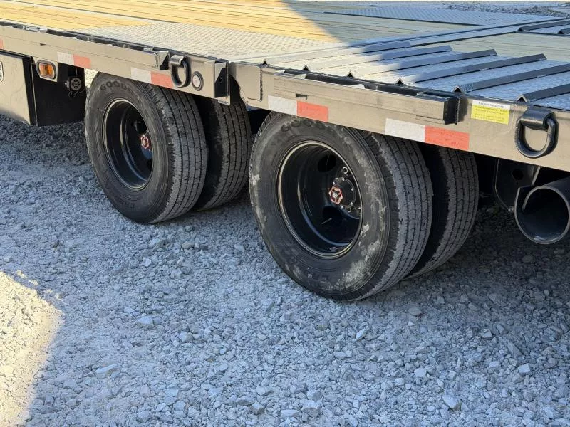 new Equipment / Flatbed Trailers Load Trail  for sale, in Malvern, AR Thumbnail 21