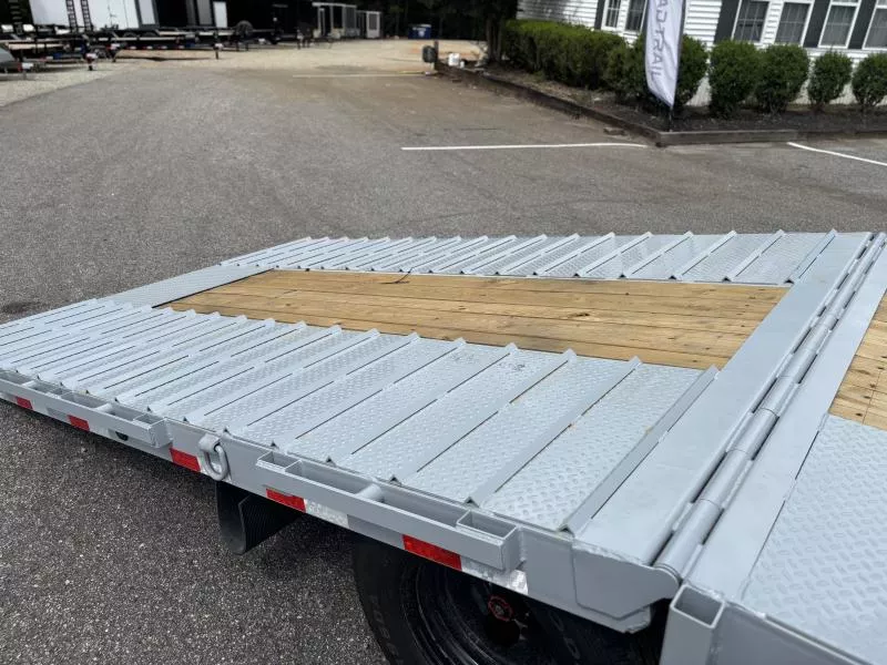 new Equipment / Flatbed Trailers Load Trail  for sale, in Athens, GA Thumbnail 9
