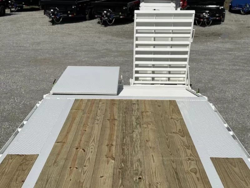 new Equipment / Flatbed Trailers Load Trail  for sale, in Trumann, AR Thumbnail 9