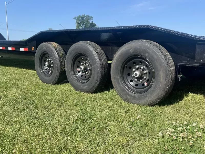 new Car Haulers / Racing Trailers Load Trail  for sale, in Bastrop, LA Thumbnail 11