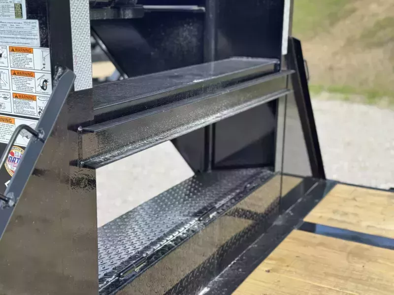 new Equipment / Flatbed Trailers Load Trail  for sale, in Bastrop, LA Thumbnail 8