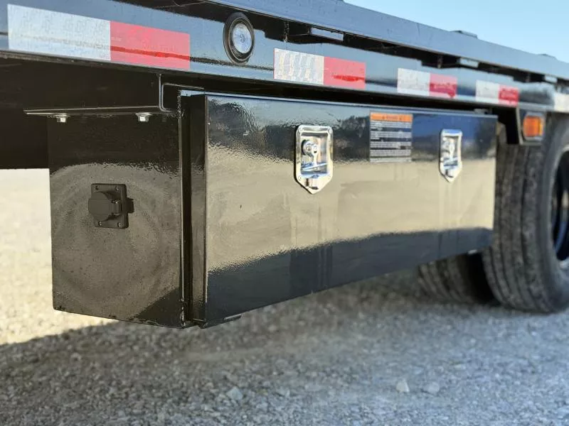 new Equipment / Flatbed Trailers Load Trail  for sale, in Trumann, AR Thumbnail 8