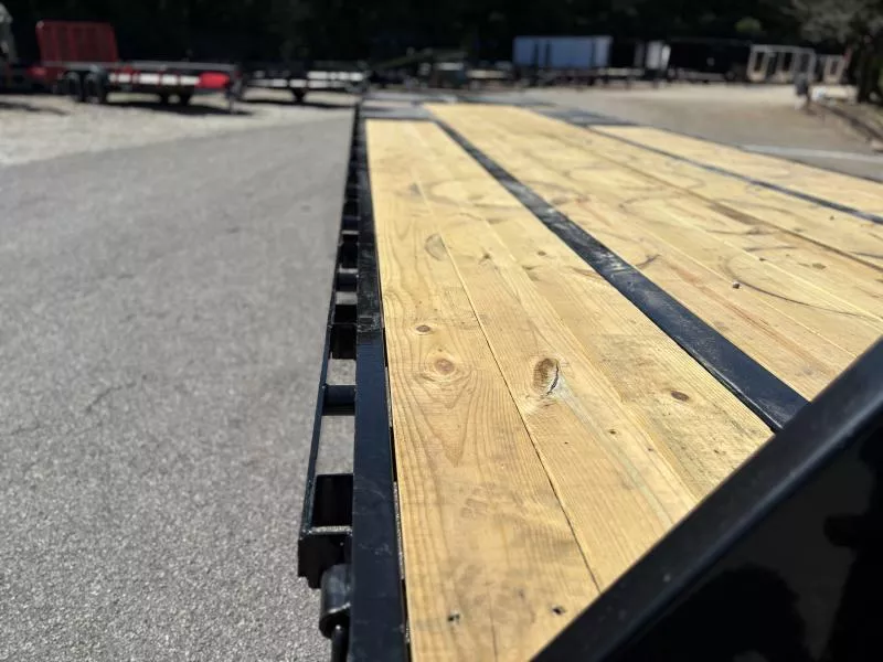 new Equipment / Flatbed Trailers Load Trail  for sale, in Athens, GA Thumbnail 4