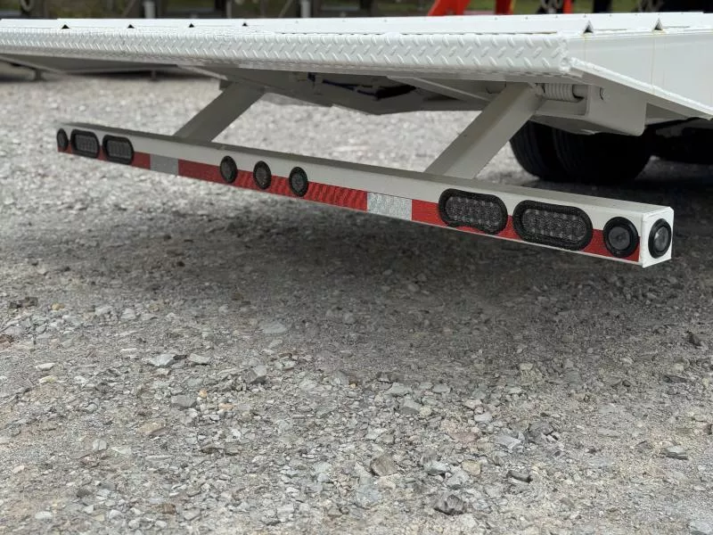 new Equipment / Flatbed Trailers Load Trail  for sale, in Malvern, AR Thumbnail 20